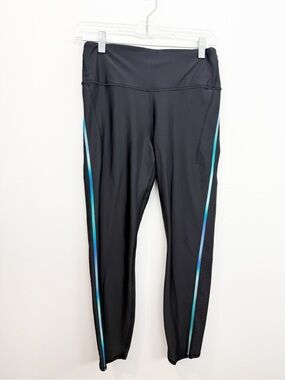 Athleta Pacesetter Ombré Tipped Lasercut 7/8 Tight Legging Size Medium